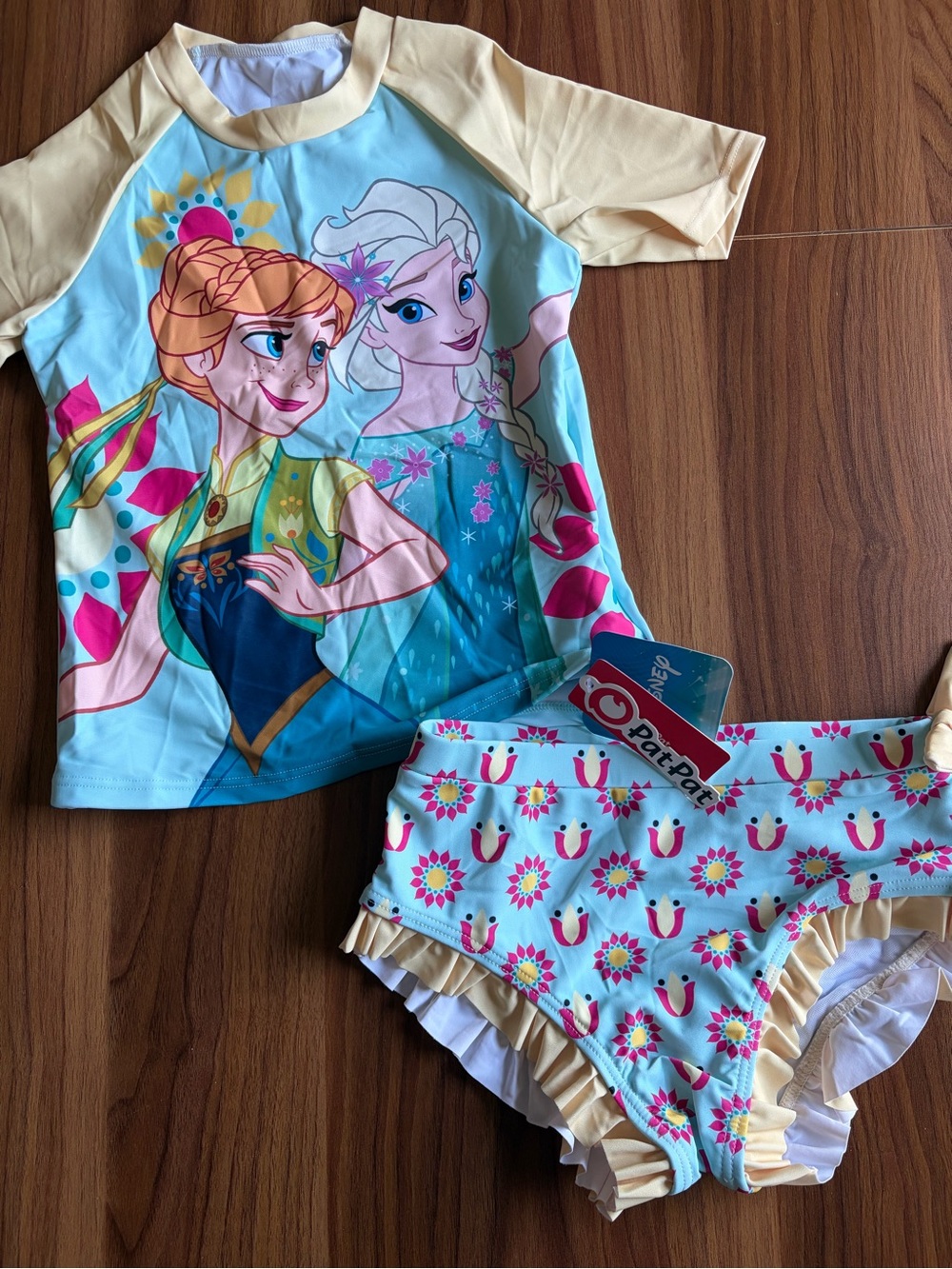 NWOT PatPat x Disney 6-7Y Anna & Elsa Swim